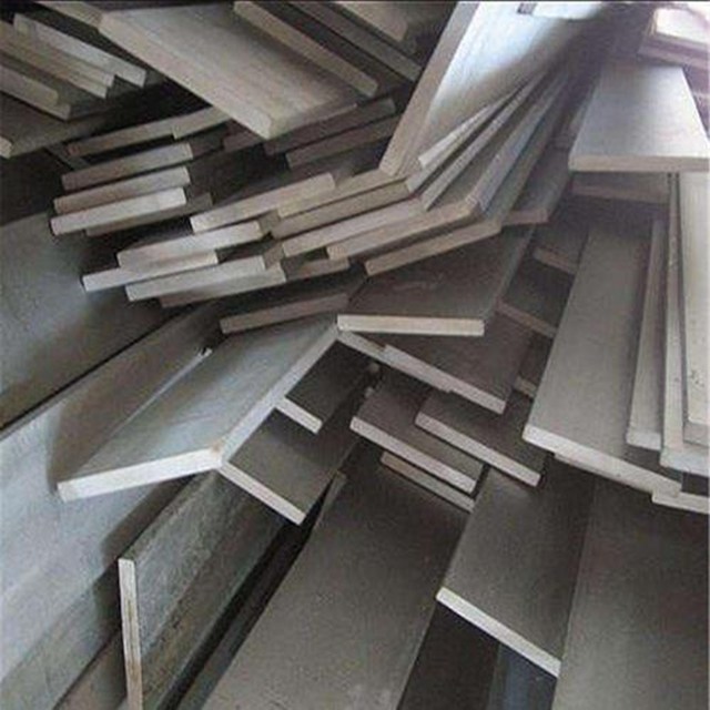 AISI 304 Stainless Steel Rounded Edge Flat Bar